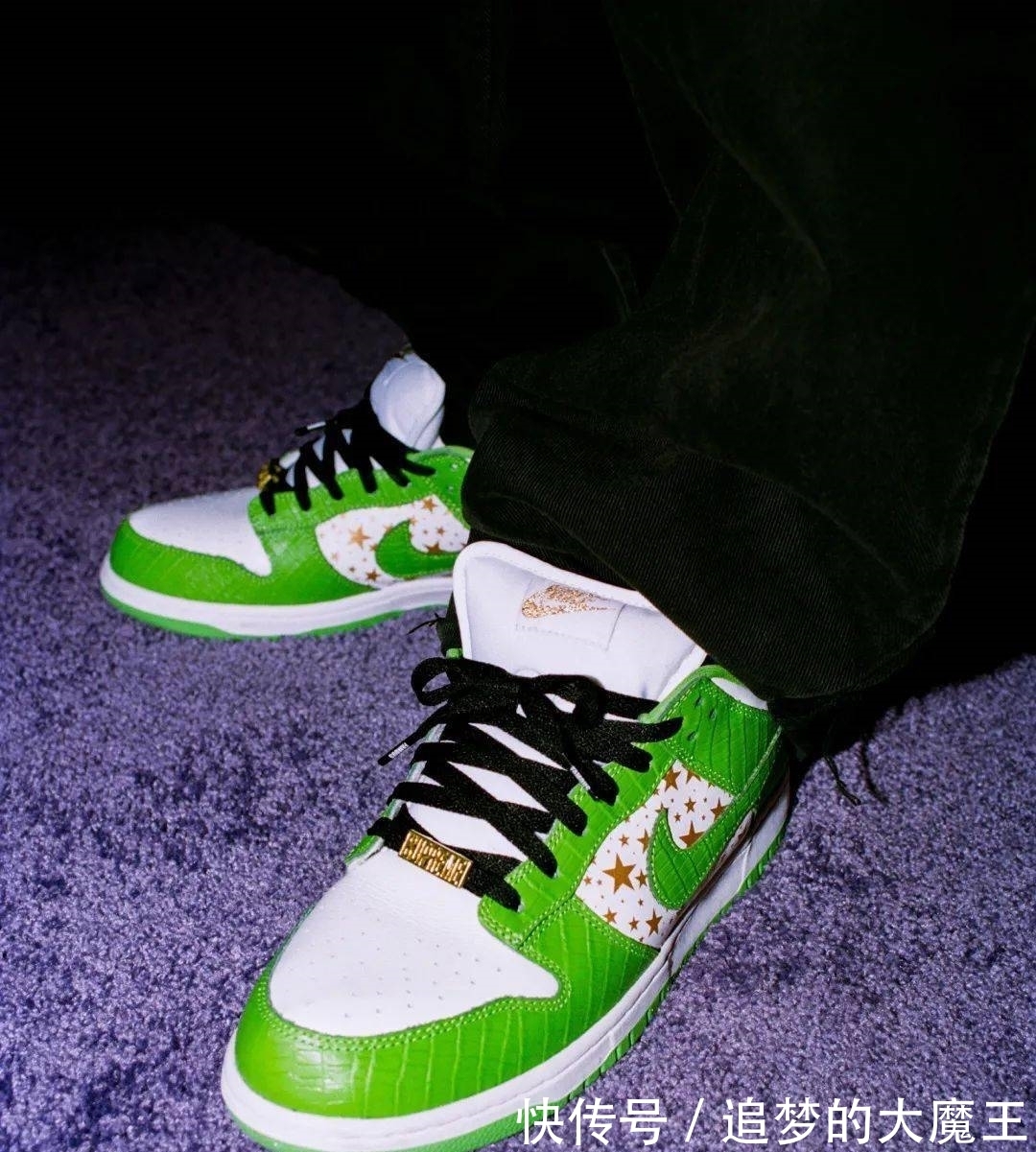 scott 今年十双最贵球鞋!除了闪电倒钩还有两双破万!没想到这双能上榜