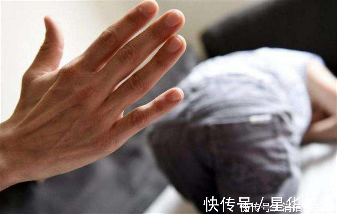 人际交往|“经常挨打”和“从不挨打”的孩子,将来差距明显,家长别不重视