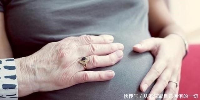 鼓包|为何别的孕妈肚子会“鼓包”，自己在孕期没感觉？与3个条件有关