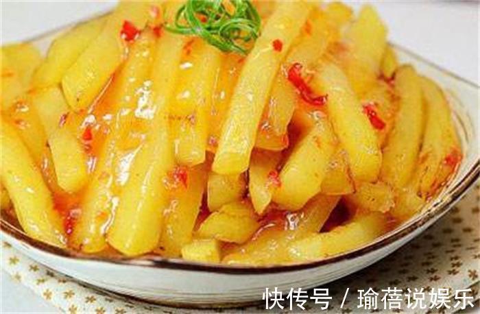 老伙夫透露,炒土豆丝时多加“这一步”,保证脆爽好吃还不粘锅