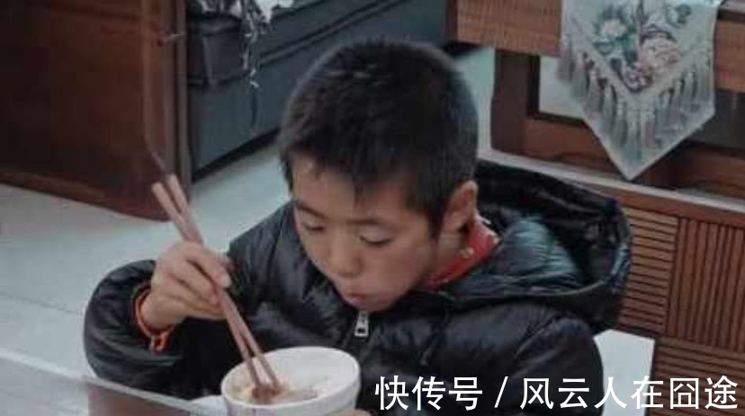 变形计：山里娃嫌弃富妈妈做的菜，说出喜欢的