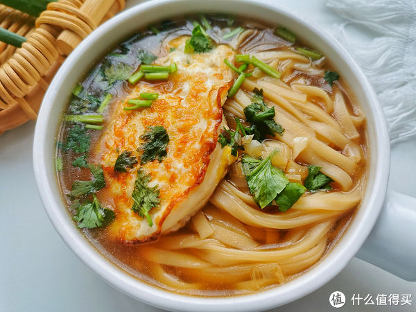 米醋|中伏吃面，家常做法10分钟出锅，营养美味花钱少，安安稳稳过伏天