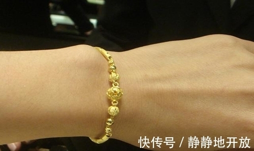 黄金手链|黄金手镯和黄金手链不知道选哪一个?看完或许你就不纠结了!