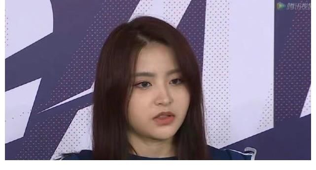 刘些宁金子涵同框，金子涵瘦了之后状态变好，笑容真的很治愈