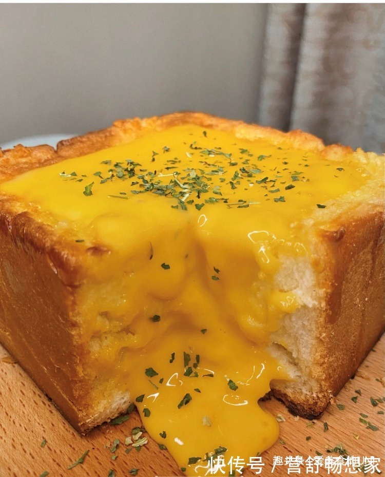 草莓|瀑布吐司蒜香吐司！没人能拒绝的美味！