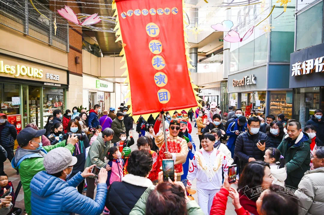 虹桥$非遗体验、商圈寻宝……乐嗨过大年，苏州河长宁段美景如画年味浓