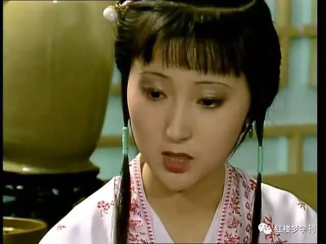 淑女|一个与宝玉同床共枕,一个守着宝玉绣鸳鸯,黛玉和宝钗谁才是淑女