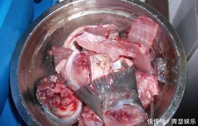 水煮鱼|第一次做水煮鱼,没想到竟然很成功,都来试试吧