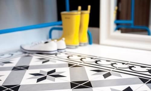 卫生间|朋友将45㎡租屋改造成“豪宅”,简直就是换新颜,房东看后爱死了