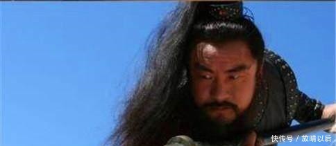 此梁山好汉,武艺和排名力压林冲,深受宋江厚爱,却死的最窝囊!