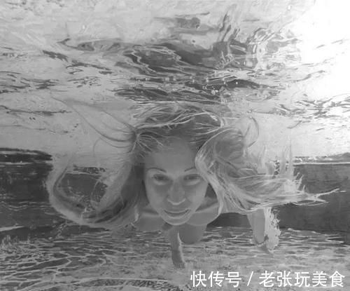 素描$超写实铅笔素描!超细腻的铅笔人物画!