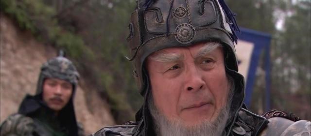 封神中此人享受奸雄待遇,赞拜不名入朝不趋,却是个超级忠臣