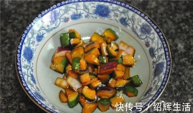 少辛增酸|花生这样做，比油炸花生更香更酥脆，健康不上火，上桌连渣都不剩