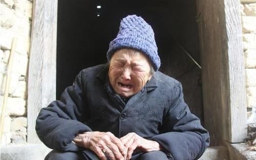 提高免疫力|15岁女孩,呕血入院,查明原因,奶奶痛哭:我是为她好啊