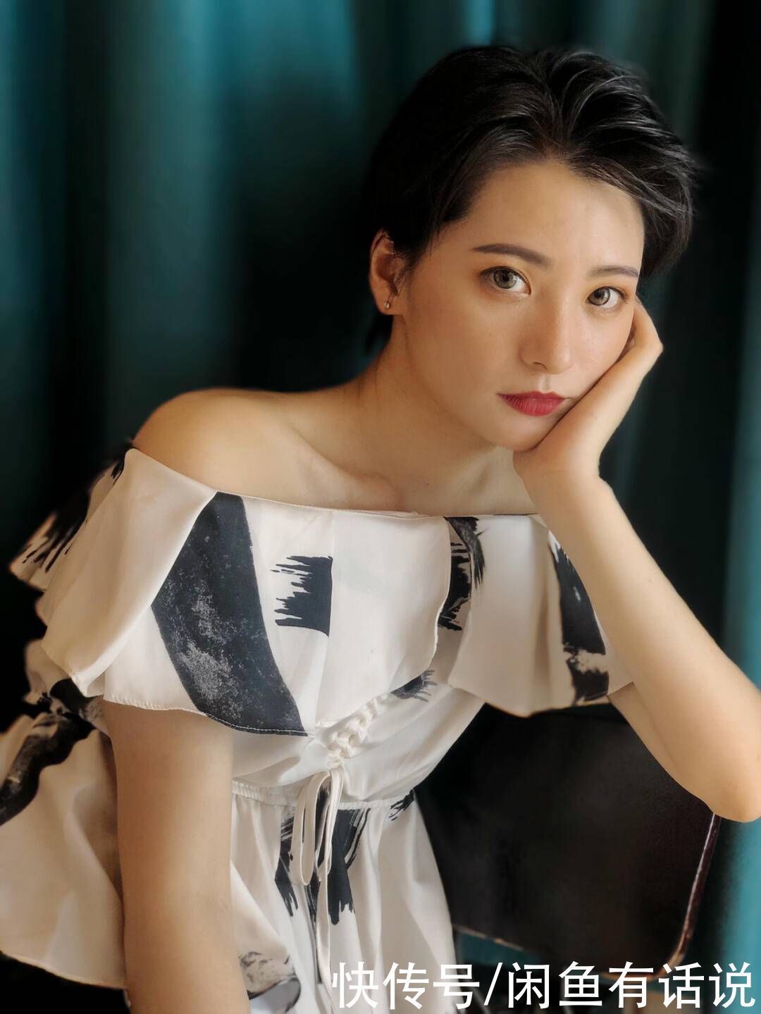 发型 才到40岁就跑出“大妈味”?这3种发型记得要避开,显老又土气