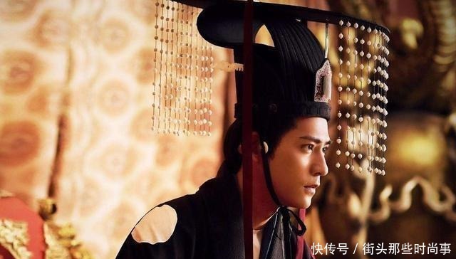 荒地|皇帝问大臣要什么，他要了块荒地，子孙骂他傻，11年后才明白