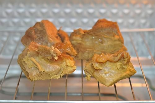 新年的餐桌上不能少了它，提前做好冻起来，吃时一切一蒸就好了