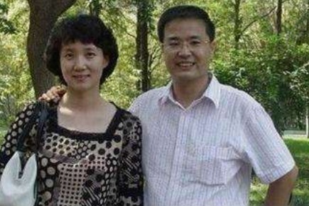 应聘|最美“国脸”李修平,《新闻联播》26年0差评,57岁却无儿无女