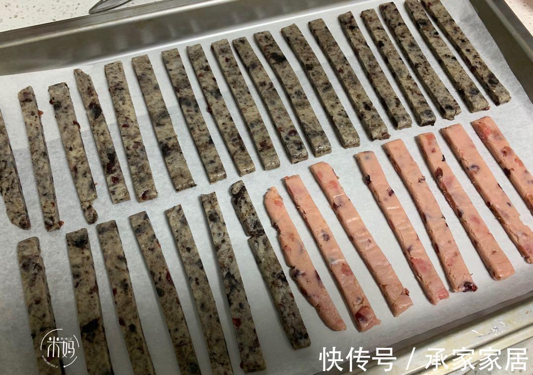 抹茶粉|1杯牛奶,1碗面粉,在家自制酥脆可口牛奶棒,出锅孩子抢着吃