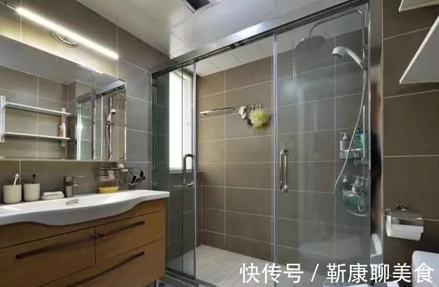推拉门|卫生间就这样装非常漂亮,洗澡也方便,一天连洗三次都不过瘾