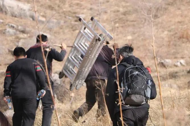 老年|石窟寺专项调查记｜山西新发现娲皇庙与法兴寺摩崖造像