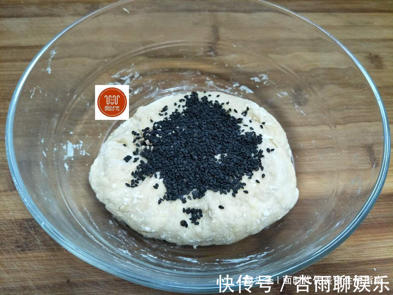 麻花形|麻花自己做，无添加，不用发面，两手一搓，做法简单更好吃