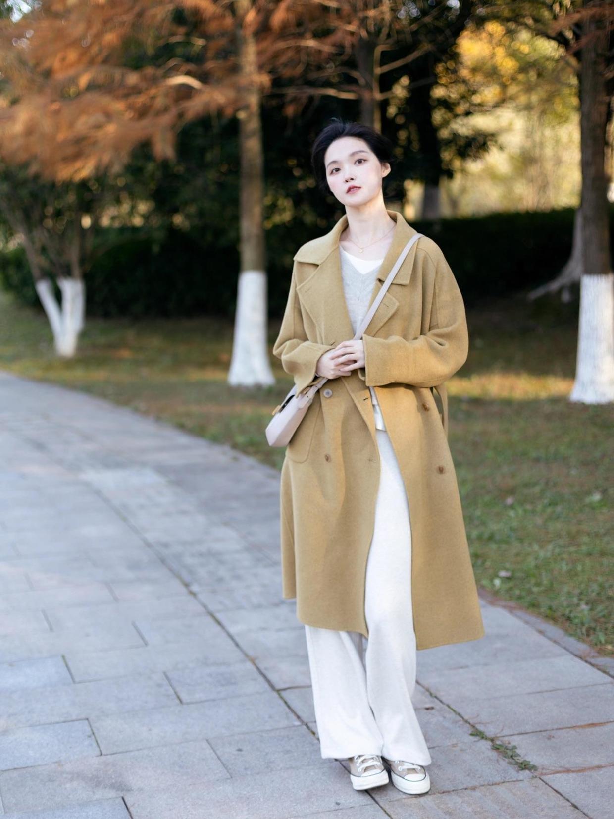 牛角扣|慵懒风大衣你get了吗?减龄又休闲,冬日的宝藏搭配!