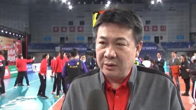 主帅|蔡斌任中国女排主帅存在两点不足,解决不好或重蹈上次执教覆辙