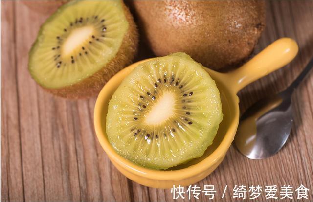 控制|百岁院士分享降糖经验:别光靠运动降糖,记住这6点容易控制血糖