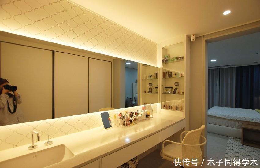 衣帽间|但凡买得起大平层，我都这样装，151㎡大气奢华，全屋黑色很高级