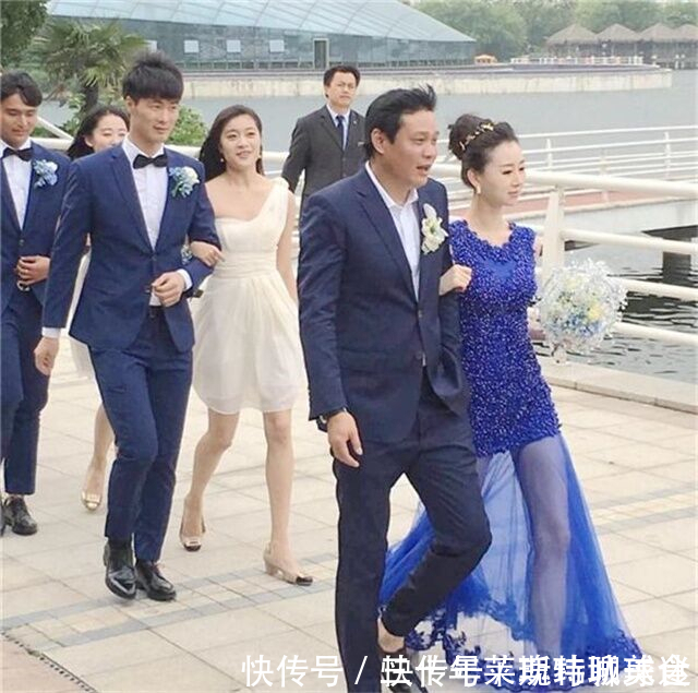 颜骏凌|国足都是好孩子也不行!足协主席抱怨国脚们太老实,徐根宝也为难