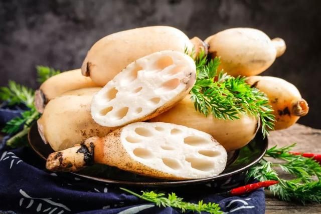 糯米藕|立秋养生，建议多吃一些莲藕润肺，教你3种新吃法，健康度过秋季