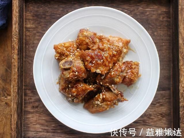 世界杯|排骨这样做,不用一滴油,简单省事还好吃,端上桌根本不够分