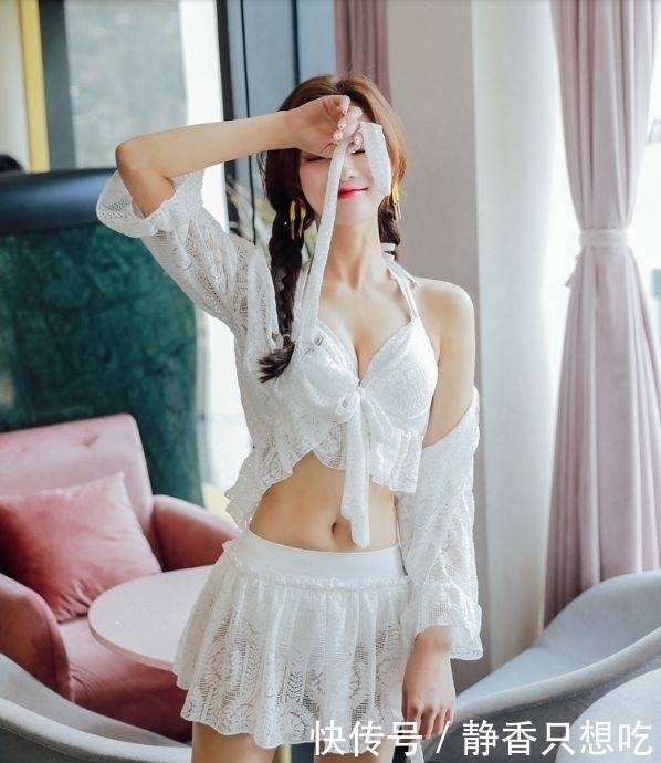 设计|身材匀称的泳衣美女,绽放年轻的光彩,增添精致感