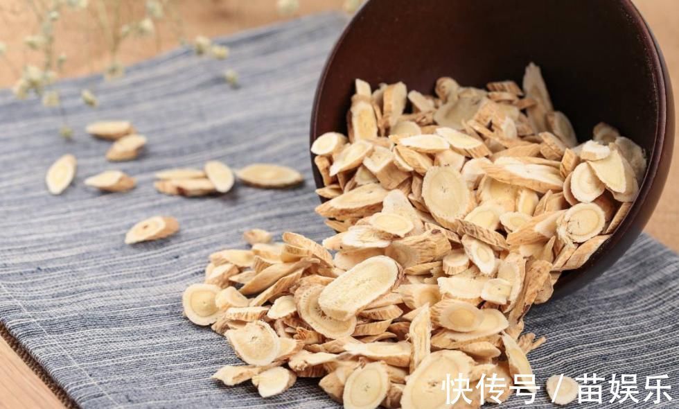 绿豆芽|体内湿气重的人,放开肚皮吃6物,帮你祛湿排毒,体重慢慢降