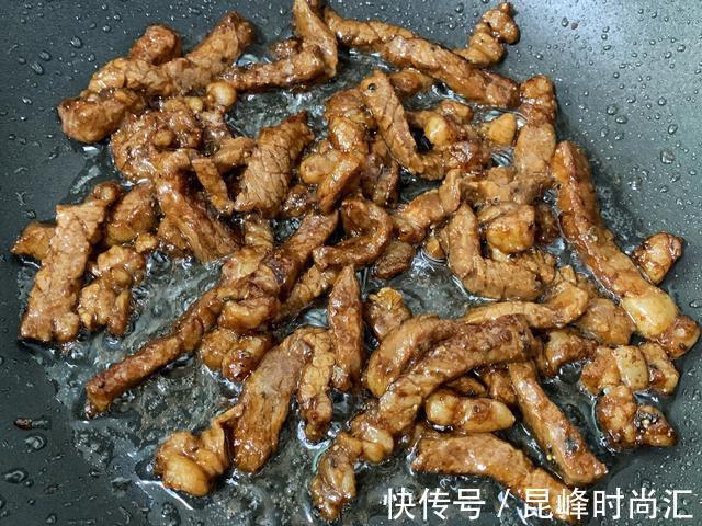 调味汁|夏季多给孩子做这个吃，低脂高蛋白，腌一腌加几物一炒，真鲜嫩