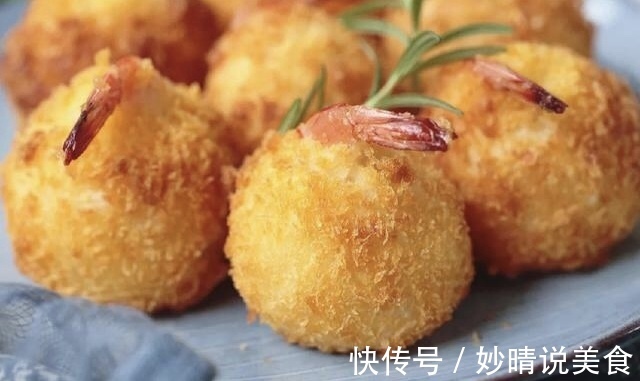 土豆新做法,不放面粉,不加水,外酥里嫩,家人吃了赞不绝口