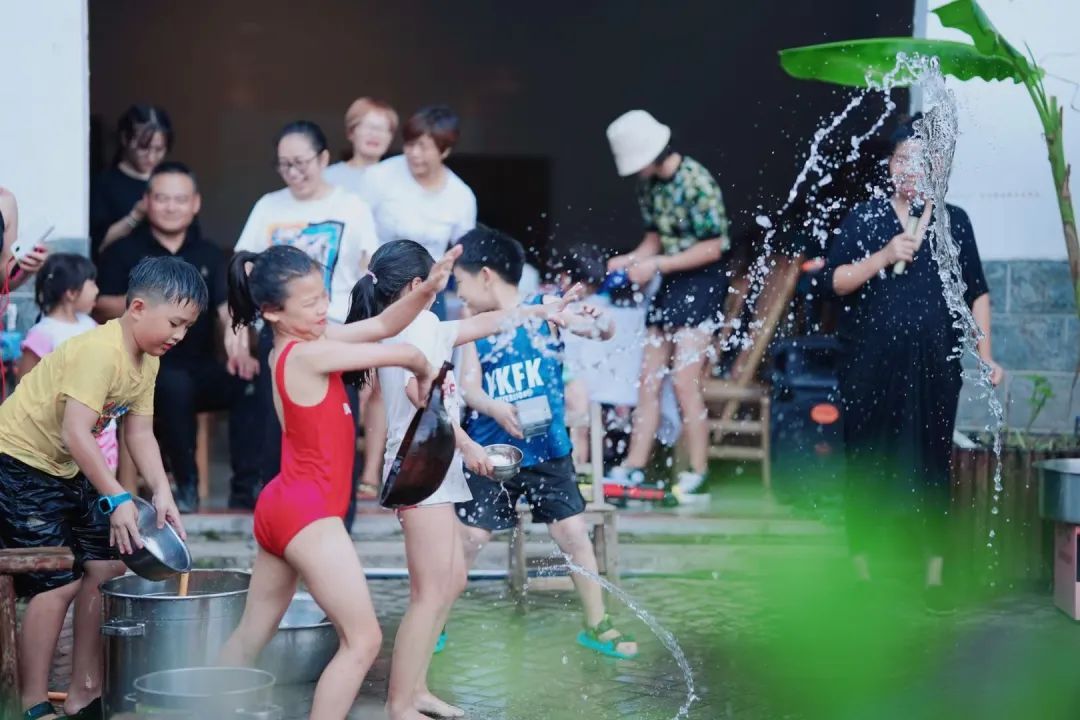 孩子们|太好玩！这个网红亲子游，看了分分钟就想去遛娃～