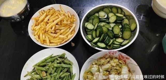 我家初中生的晚餐，顿顿4个菜，1周不重样，孩子说比食堂的饭菜香