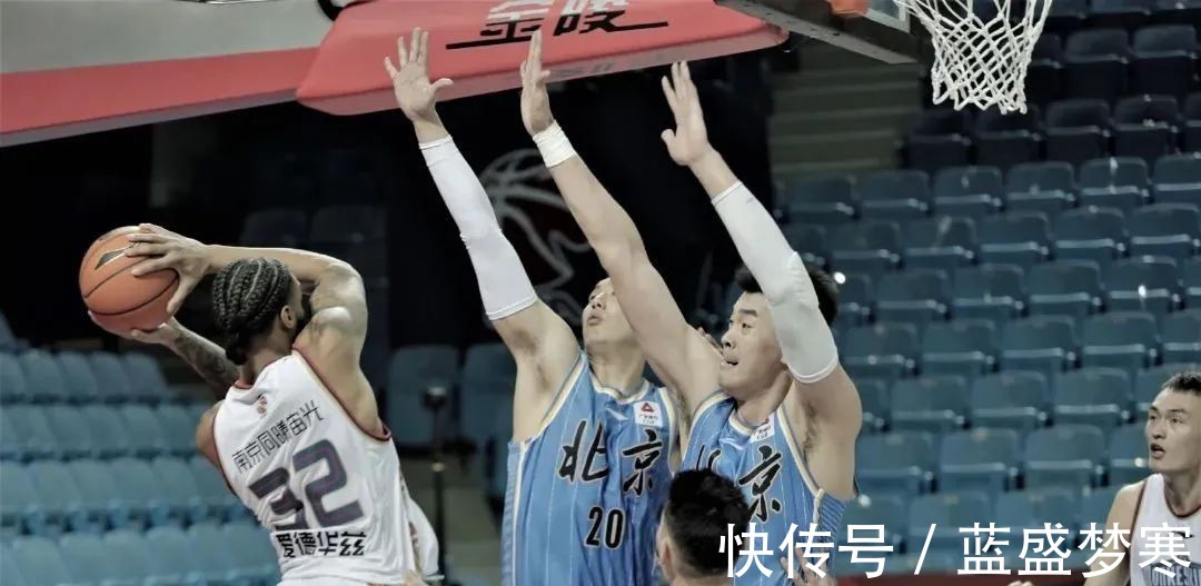 助攻|12人得分，11人有篮板，10人送出助攻，这样的首钢想不赢球都难！