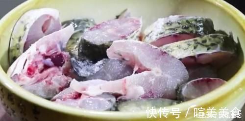 鱼大骨|天冷,学会鱼肉新做法,入味好吃无腥味,上桌后连汤汁都不剩!