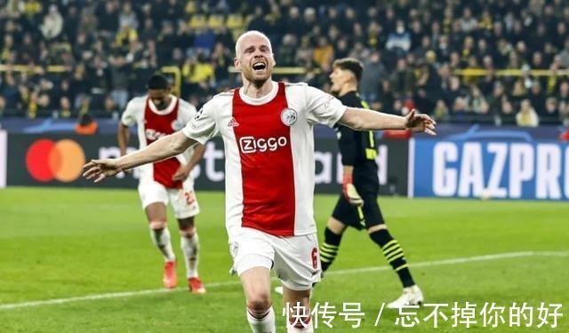 阿贾克斯|3-1逆转德甲劲旅,欧冠4冠王踢疯:4连胜提前出线,神锋4场7球2助