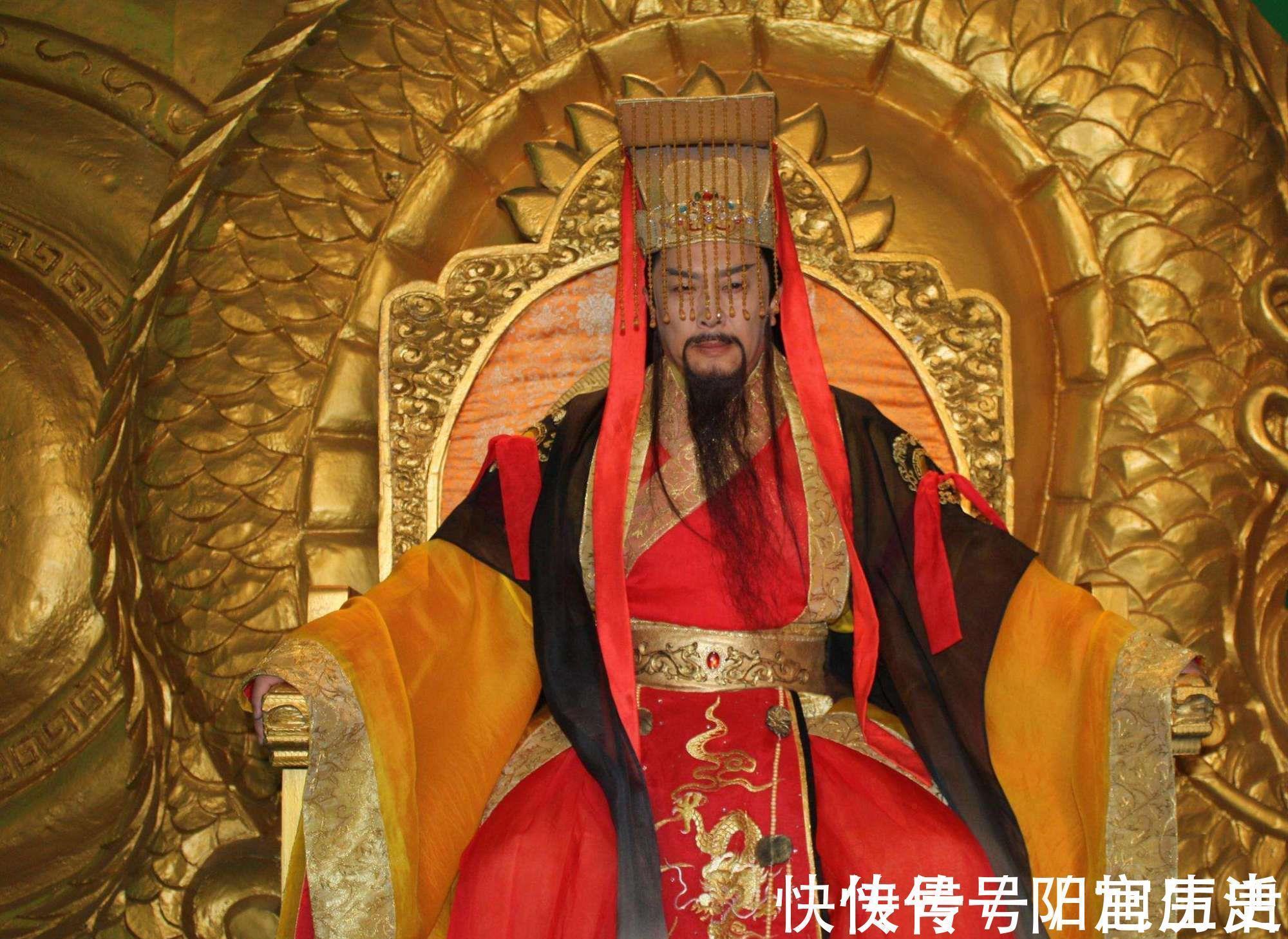 天庭$玉帝第一次见悟空,两人的对话,就把一帮老神仙吓坏了