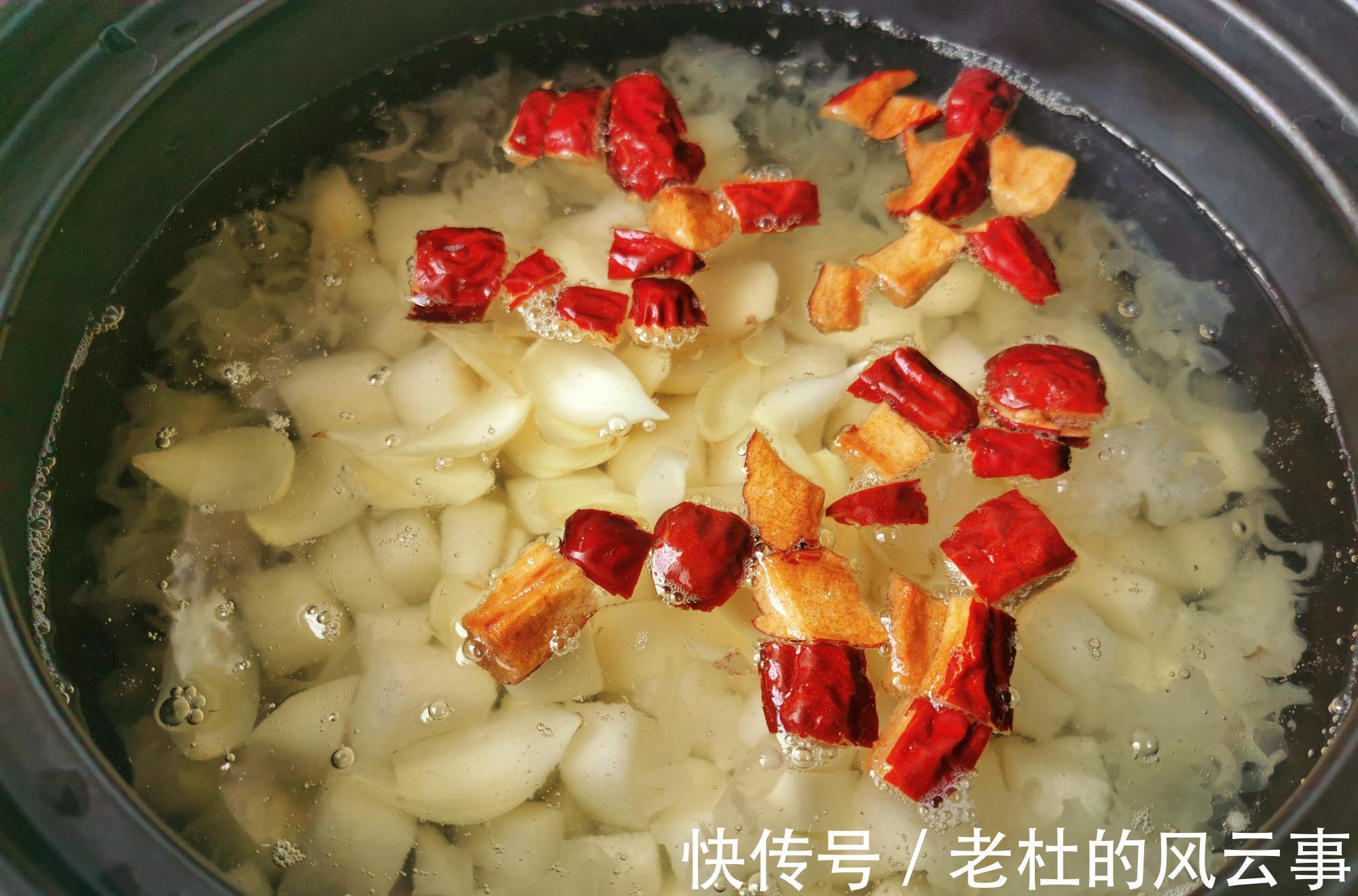 燕窝|立秋后,喝豆浆牛奶不如喝它,清热去火降秋燥,一天一碗超滋润