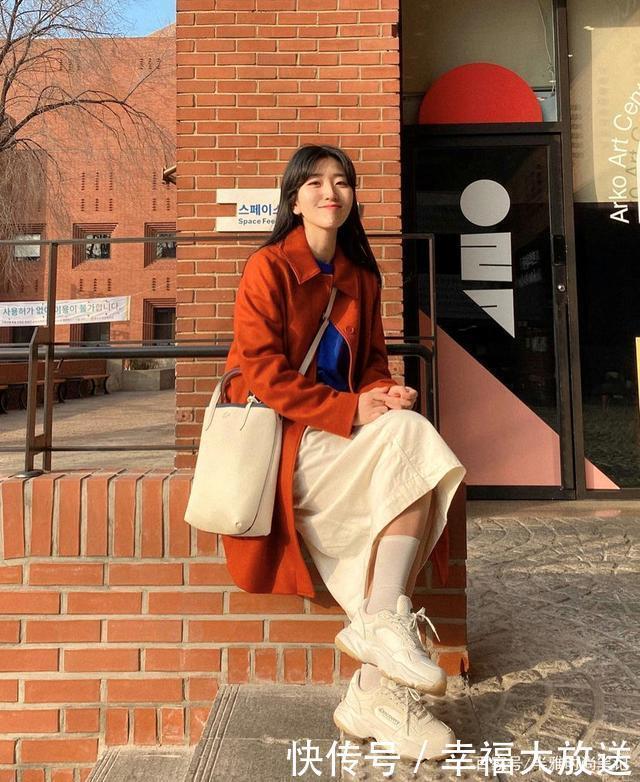 正确|大衣+半裙,才是冬天的正确打开方式