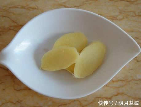 秋后碰到我从不还价的鱼，一买就是5斤，营养极高，煎着吃特香