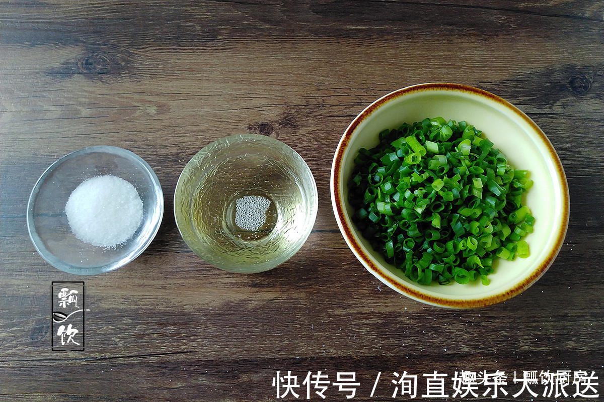 面食想要软，不能只放酵母，加它做，一捏成球一放成棉，凉了都软