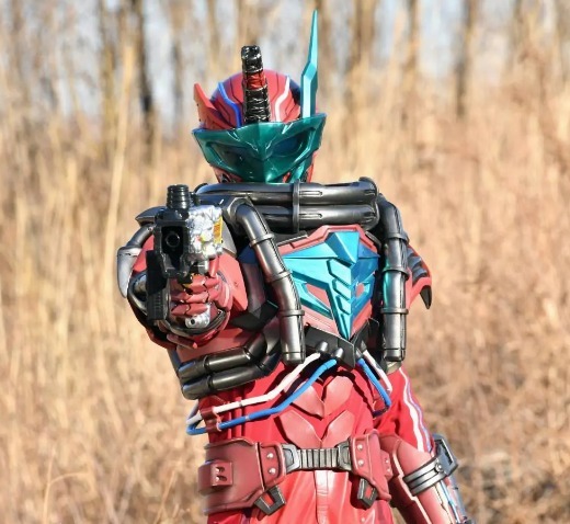 追迹者|汇总假面骑士中那些玩蛇的战士,你知道几个?