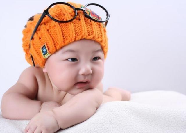 特征|孩子脸部没有这5个特征,小时候再漂亮也没用,你家娃中招了吗