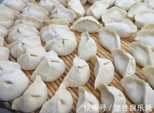 鸡肉|这个菜要多吃，钙是鸡肉的7倍，包成饺子，孩子一顿45个不够吃